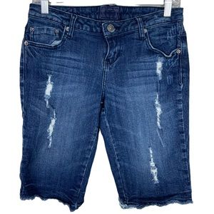 T5 Distressed Raw Frayed Hem Denim Jean Stretchy Shorts Size 9 Embroidered Cool